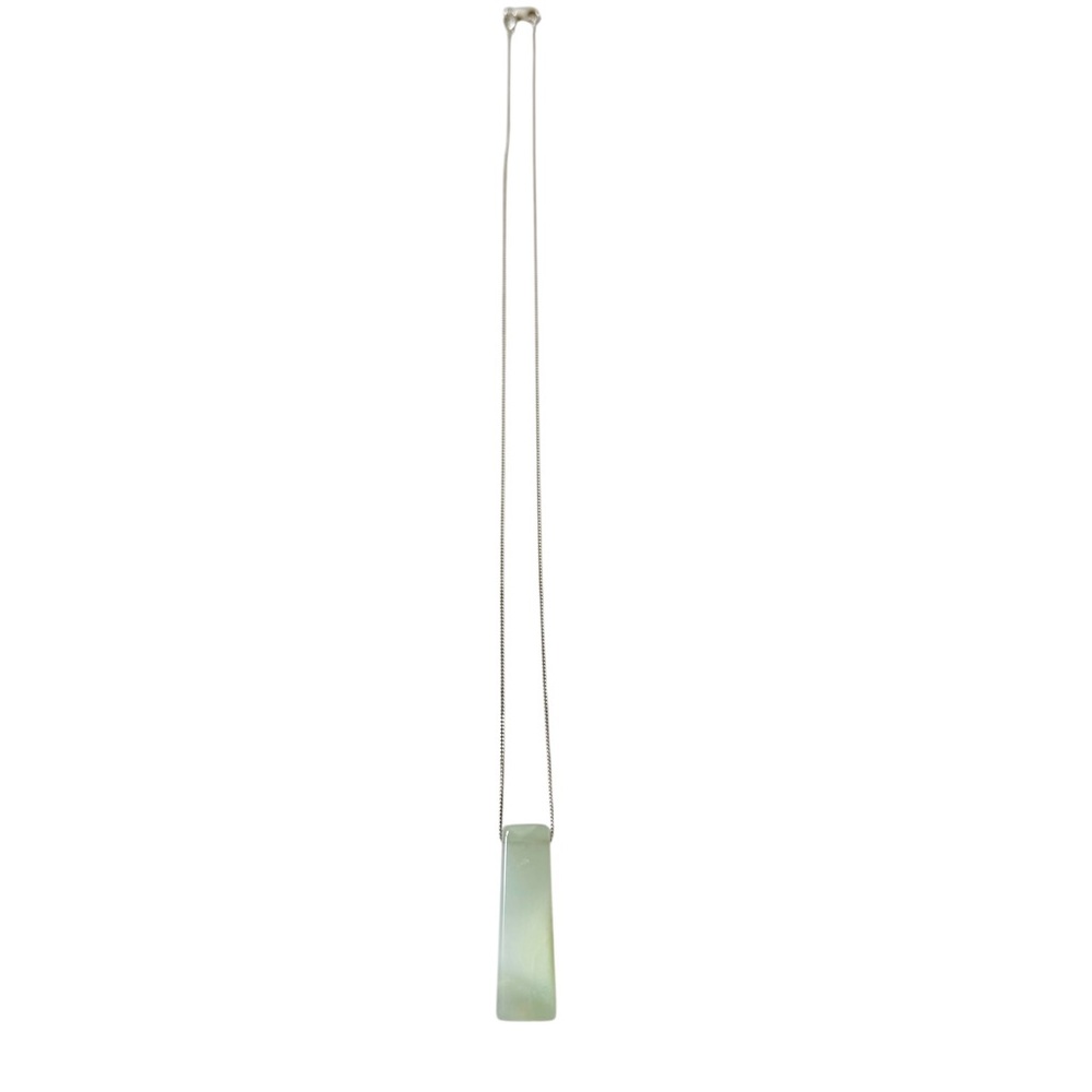 Elegant Green Pendant Necklace Sterling Silver